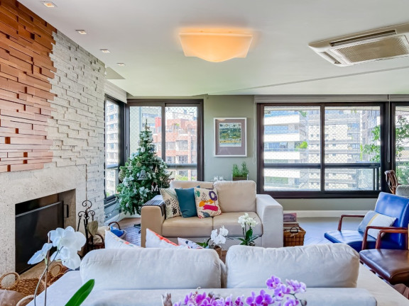 Imagem Apartamento com 4 Quartos à Venda, 237 m² em Auxiliadora - Porto Alegre Imagem Apartamento com 4 Quartos à Venda, 237 m² em Auxiliadora - Porto Alegre