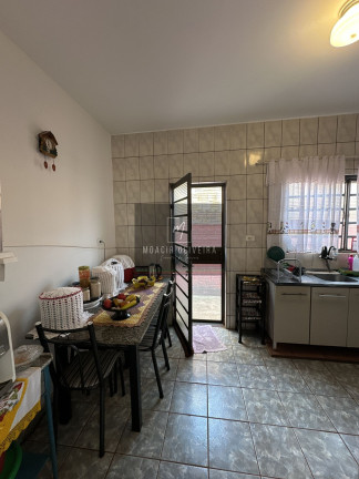 Imagem Casa com 3 Quartos à Venda, 240 m² em Vila São Silvestre - Ourinhos