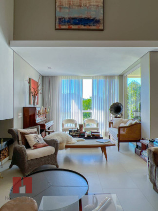 Imagem Casa com 4 Quartos à Venda, 980 m² em Alphaville - Santana De Parnaíba Imagem Casa com 4 Quartos à Venda, 980 m² em Alphaville - Santana De Parnaíba
