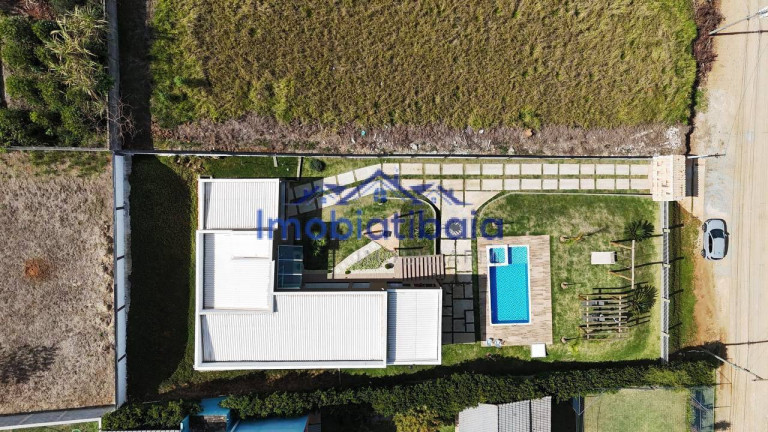 Imagem Chácara com 3 Quartos à Venda, 1 m² em Canedos - Piracaia Imagem Chácara com 3 Quartos à Venda, 1 m² em Canedos - Piracaia