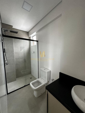 Imagem Apartamento com 2 Quartos à Venda, 93 m² em Centro - Balneário Camboriú