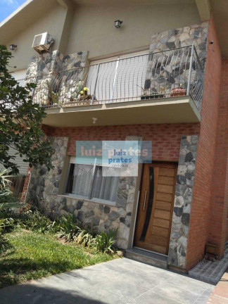 Imagem Casa com 4 Quartos à Venda, 290 m² em Areal - Pelotas Imagem Casa com 4 Quartos à Venda, 290 m² em Areal - Pelotas