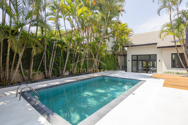 Imagem Casa com 5 Quartos à Venda, 354 m² em Alphaville - Santana De Parnaíba Imagem Casa com 5 Quartos à Venda, 354 m² em Alphaville - Santana De Parnaíba