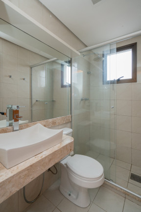 Imagem Apartamento com 2 Quartos à Venda, 67 m² em Passo Da Areia - Porto Alegre Imagem Apartamento com 2 Quartos à Venda, 67 m² em Passo Da Areia - Porto Alegre