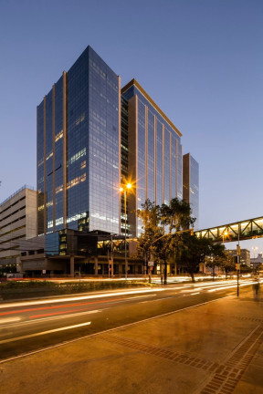 Sala Comercial à Venda, 39 m² em Praia De Belas - Porto Alegre
