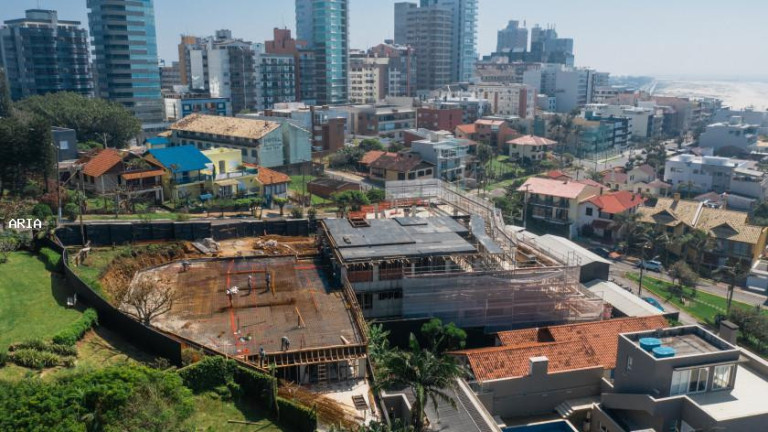 Imagem Casa com 4 Quartos à Venda, 343 m² em Prainha - Torres Imagem Casa com 4 Quartos à Venda, 343 m² em Prainha - Torres
