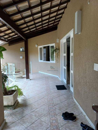 Imagem Casa com 4 Quartos à Venda, 400 m² em Badu - Niterói Imagem Casa com 4 Quartos à Venda, 400 m² em Badu - Niterói