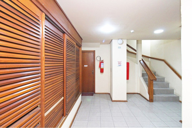 Imagem Sala Comercial à Venda, em Nonoai - Porto Alegre Imagem Sala Comercial à Venda, em Nonoai - Porto Alegre