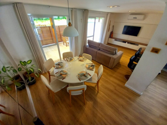 Imagem Casa de Condomínio com 3 Quartos à Venda, 101 m² em Morro Das Pedras - Florianópolis Imagem Casa de Condomínio com 3 Quartos à Venda, 101 m² em Morro Das Pedras - Florianópolis
