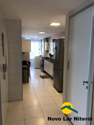 Imagem Apartamento com 4 Quartos à Venda, 159 m² em Icaraí - Niterói Imagem Apartamento com 4 Quartos à Venda, 159 m² em Icaraí - Niterói