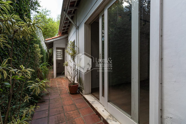 Imagem Casa com 1 Quarto à Venda, 190 m² em Vila Nova Conceição - São Paulo Imagem Casa com 1 Quarto à Venda, 190 m² em Vila Nova Conceição - São Paulo