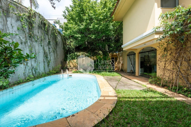 Imagem Casa com 4 Quartos à Venda, 417 m² em Jardim Guedala - São Paulo Imagem Casa com 4 Quartos à Venda, 417 m² em Jardim Guedala - São Paulo