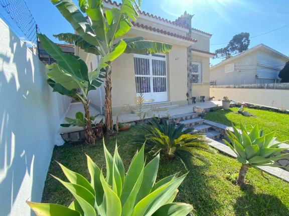 Casa com 4 Quartos à Venda, 246 m² em Alto - Teresópolis