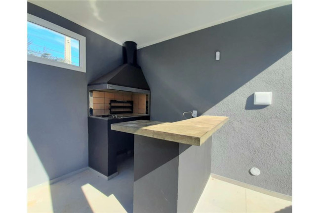 Imagem Casa com 3 Quartos à Venda, em Estância Velha - Canoas Imagem Casa com 3 Quartos à Venda, em Estância Velha - Canoas