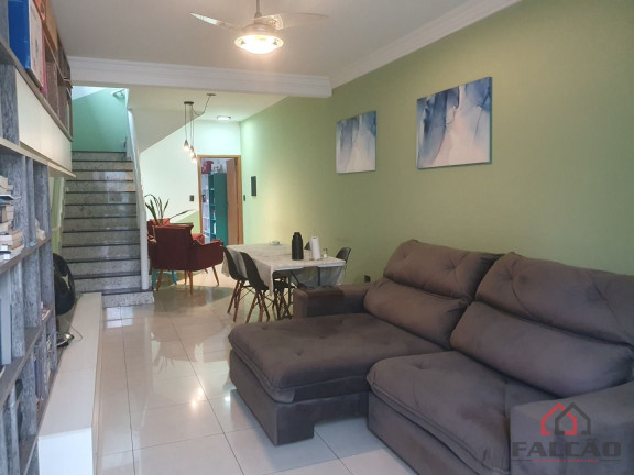 Casa com 3 Quartos à Venda, 182 m² em Embaré - Santos