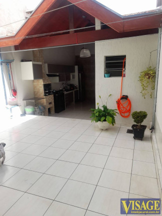 Imagem Casa com 3 Quartos à Venda, 145 m² em Cidade Salvador - Jacareí