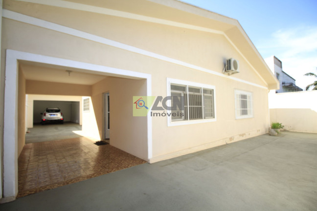 Casa com 5 Quartos para Alugar, 220 m² em Parque Ortolândia - Hortolândia