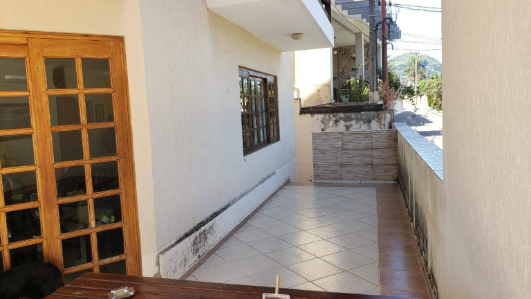 Imagem Casa com 3 Quartos à Venda, 220 m² em Jardim Das Flores - Atibaia Imagem Casa com 3 Quartos à Venda, 220 m² em Jardim Das Flores - Atibaia