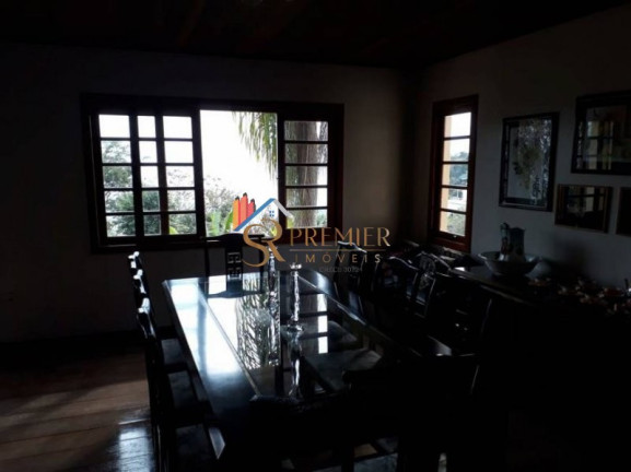 Imagem Casa com 3 Quartos à Venda, 210 m² em Jardim Morumbi, Centro - Florianópolis