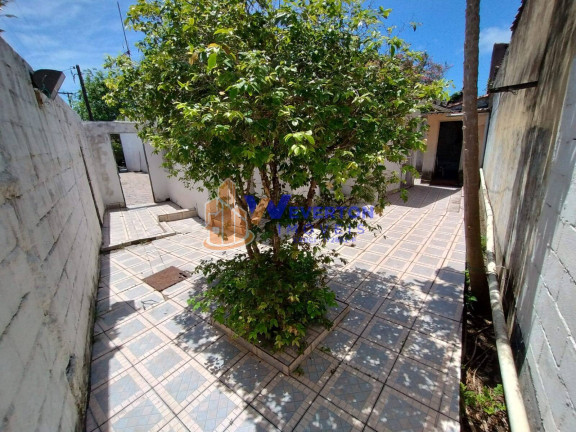 Imagem Casa com 2 Quartos à Venda, 260 m² em Itaguai - Mongaguá Imagem Casa com 2 Quartos à Venda, 260 m² em Itaguai - Mongaguá