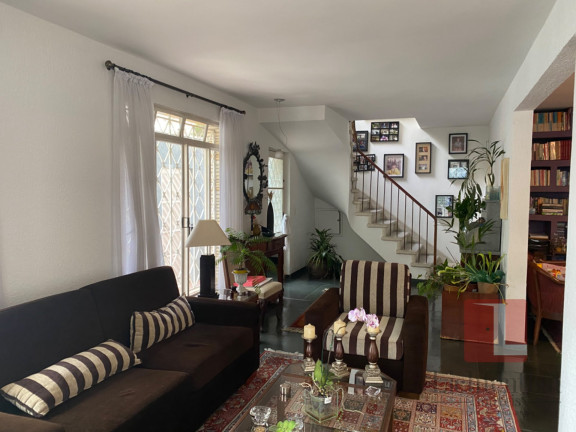 Imagem Casa com 3 Quartos à Venda, 260 m² em Jardim Paulista - São Paulo Imagem Casa com 3 Quartos à Venda, 260 m² em Jardim Paulista - São Paulo