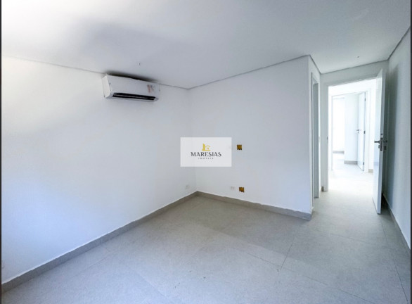 Imagem Casa com 5 Quartos à Venda, 220 m² em Juquehy - São Sebastião Imagem Casa com 5 Quartos à Venda, 220 m² em Juquehy - São Sebastião