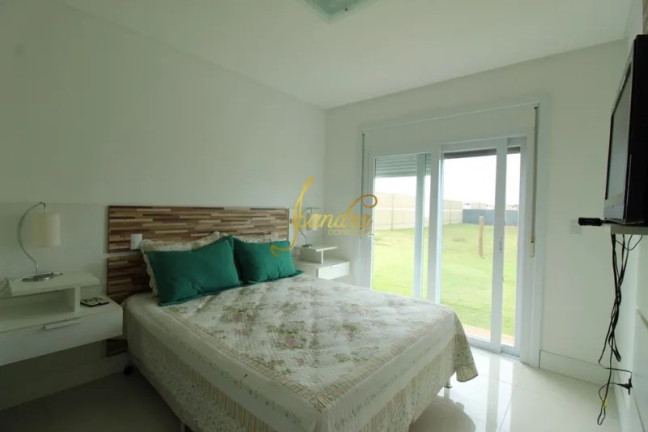 Imagem Casa de Condomínio com 3 Quartos à Venda, 200 m² em Atlantida Sul - Osorio Imagem Casa de Condomínio com 3 Quartos à Venda, 200 m² em Atlantida Sul - Osorio