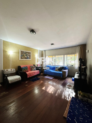 Imagem Imóvel com 3 Quartos à Venda, 103 m² em Asa Sul - Brasília Imagem Imóvel com 3 Quartos à Venda, 103 m² em Asa Sul - Brasília
