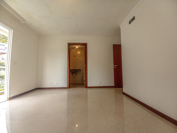 Imagem Apartamento com 3 Quartos à Venda, 112 m² em Tijuca - Teresópolis Imagem Apartamento com 3 Quartos à Venda, 112 m² em Tijuca - Teresópolis