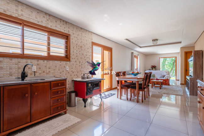 Imagem Casa com 4 Quartos à Venda, 164 m² em Centro - Gramado Imagem Casa com 4 Quartos à Venda, 164 m² em Centro - Gramado
