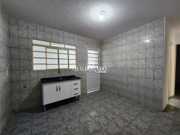 Imagem Casa com 3 Quartos para Alugar, em Centro - Extrema Imagem Casa com 3 Quartos para Alugar, em Centro - Extrema