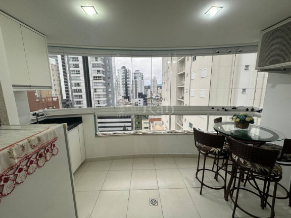Imagem Apartamento com 3 Quartos à Venda, 102 m² em Centro - Balneário Camboriú