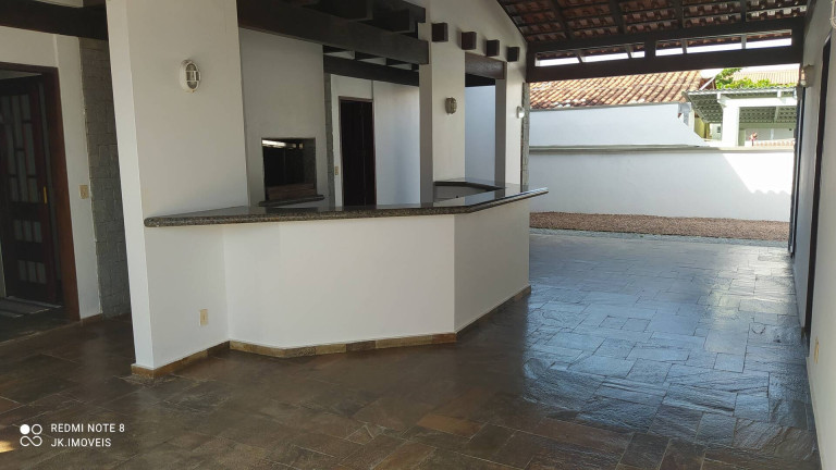 Imagem Sobrado com 6 Quartos à Venda, 499 m² em Balneário Uirapuru - Itapoá Imagem Sobrado com 6 Quartos à Venda, 499 m² em Balneário Uirapuru - Itapoá