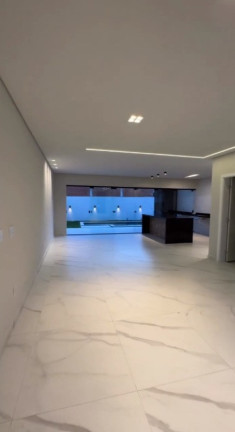 Imagem Casa com 4 Quartos à Venda, 285 m² em Ponta Negra - Manaus Imagem Casa com 4 Quartos à Venda, 285 m² em Ponta Negra - Manaus