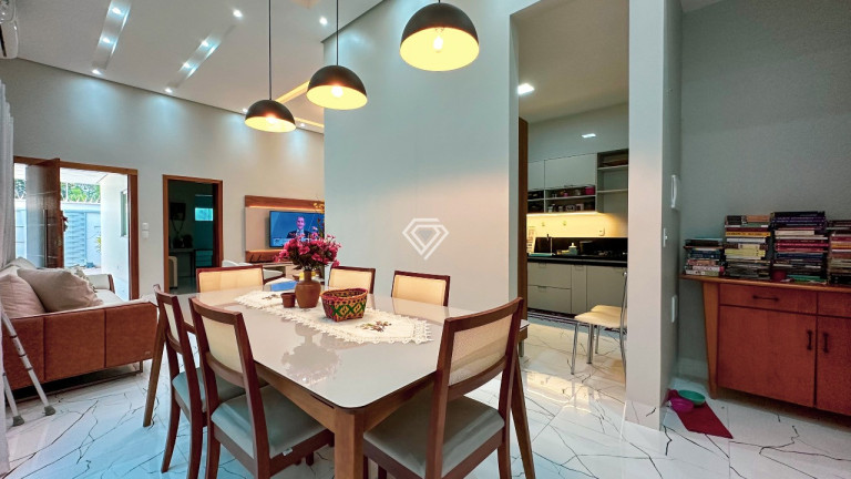 Imagem Casa com 3 Quartos à Venda, 139 m² em Plano Diretor Sul - Palmas Imagem Casa com 3 Quartos à Venda, 139 m² em Plano Diretor Sul - Palmas