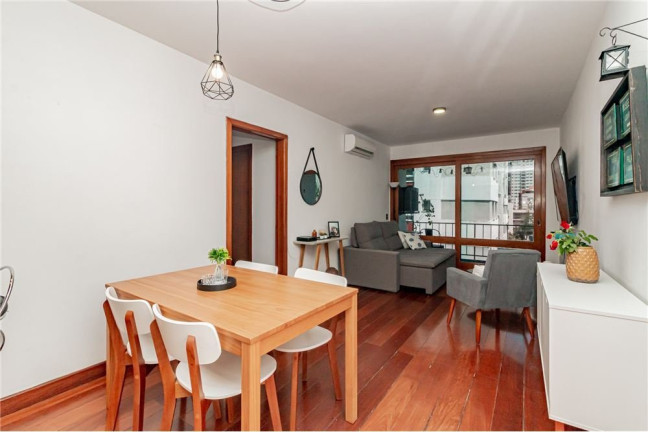 Apartamento com 2 Quartos à Venda, 117 m² em Moinhos De Vento - Porto Alegre