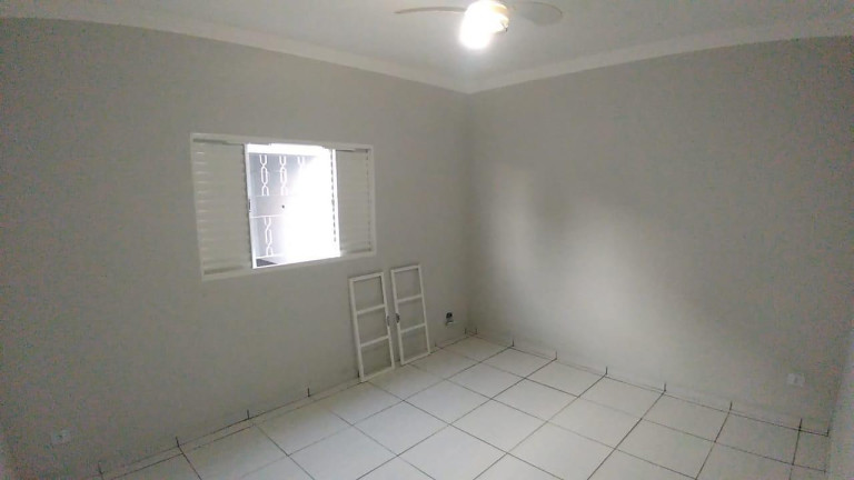 Imagem Casa com 2 Quartos à Venda, 105 m² em Núcleo Habitacional Alcides Matiuzzi - Marília Imagem Casa com 2 Quartos à Venda, 105 m² em Núcleo Habitacional Alcides Matiuzzi - Marília