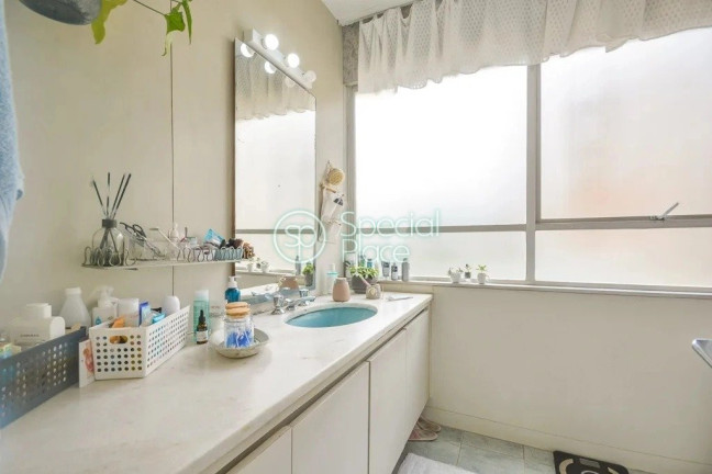 Imagem Apartamento com 3 Quartos à Venda, 250 m² em Moema Pássaros - São Paulo Imagem Apartamento com 3 Quartos à Venda, 250 m² em Moema Pássaros - São Paulo