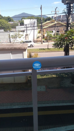 Imagem Imóvel com 2 Quartos à Venda, 50 m² em Campo Grande - Rio De Janeiro Imagem Imóvel com 2 Quartos à Venda, 50 m² em Campo Grande - Rio De Janeiro