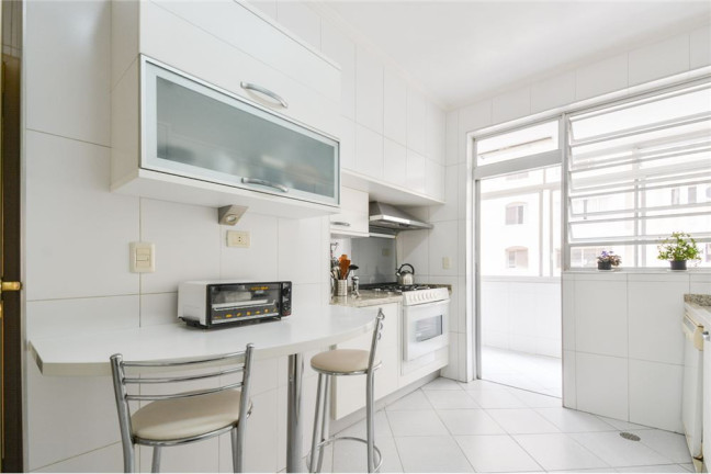 Imagem Apartamento com 3 Quartos à Venda, 145 m² em Itaim Bibi - São Paulo Imagem Apartamento com 3 Quartos à Venda, 145 m² em Itaim Bibi - São Paulo