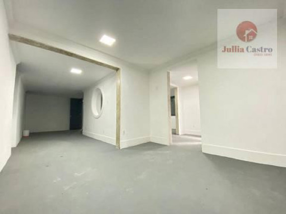 Imagem Casa com 7 Quartos para Alugar, 600 m² Imagem Casa com 7 Quartos para Alugar, 600 m²