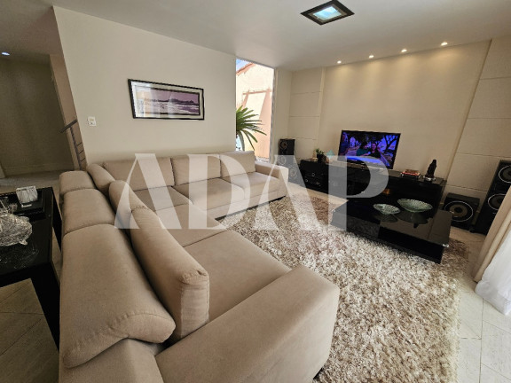 Imagem Casa com 4 Quartos à Venda, 220 m² em Vargem Grande - Rio De Janeiro