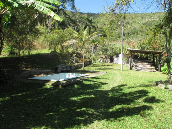 Imagem Chácara com 2 Quartos à Venda, 20.800 m² em Campo Limpo - Teresópolis Imagem Chácara com 2 Quartos à Venda, 20.800 m² em Campo Limpo - Teresópolis