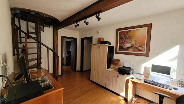 Imagem Casa à Venda, 347 m² em Floresta - Joinville