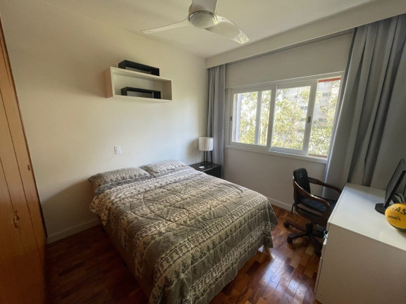 Imagem Imóvel com 4 Quartos à Venda, 210 m² em Vila Suzana - São Paulo Imagem Imóvel com 4 Quartos à Venda, 210 m² em Vila Suzana - São Paulo