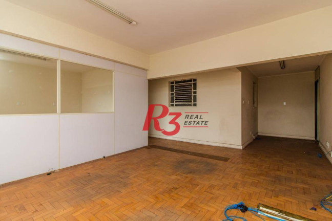 Sala Comercial à Venda ou Locação, 66 m² em Centro - Santos