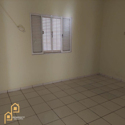 Imagem Casa com 2 Quartos para Alugar, 300 m² em Jardim Das Nações - Taubaté Imagem Casa com 2 Quartos para Alugar, 300 m² em Jardim Das Nações - Taubaté