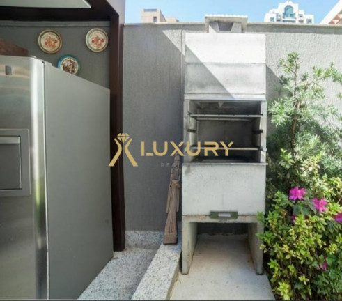 Imagem Imóvel com 2 Quartos à Venda, 254 m² em Lourdes - Belo Horizonte Imagem Imóvel com 2 Quartos à Venda, 254 m² em Lourdes - Belo Horizonte