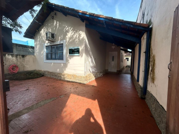 Imagem Casa com 7 Quartos à Venda, 440 m² em Centro - Santa Branca Imagem Casa com 7 Quartos à Venda, 440 m² em Centro - Santa Branca