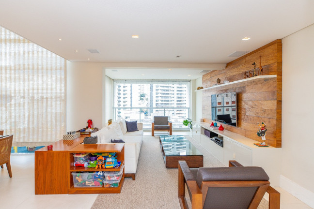 Apartamento com 3 Quartos à Venda, 240 m² em Vila Mariana - São Paulo